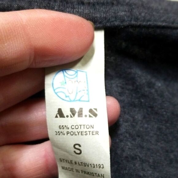 Novelty Tshirt Size Small - Picture 2 of 2